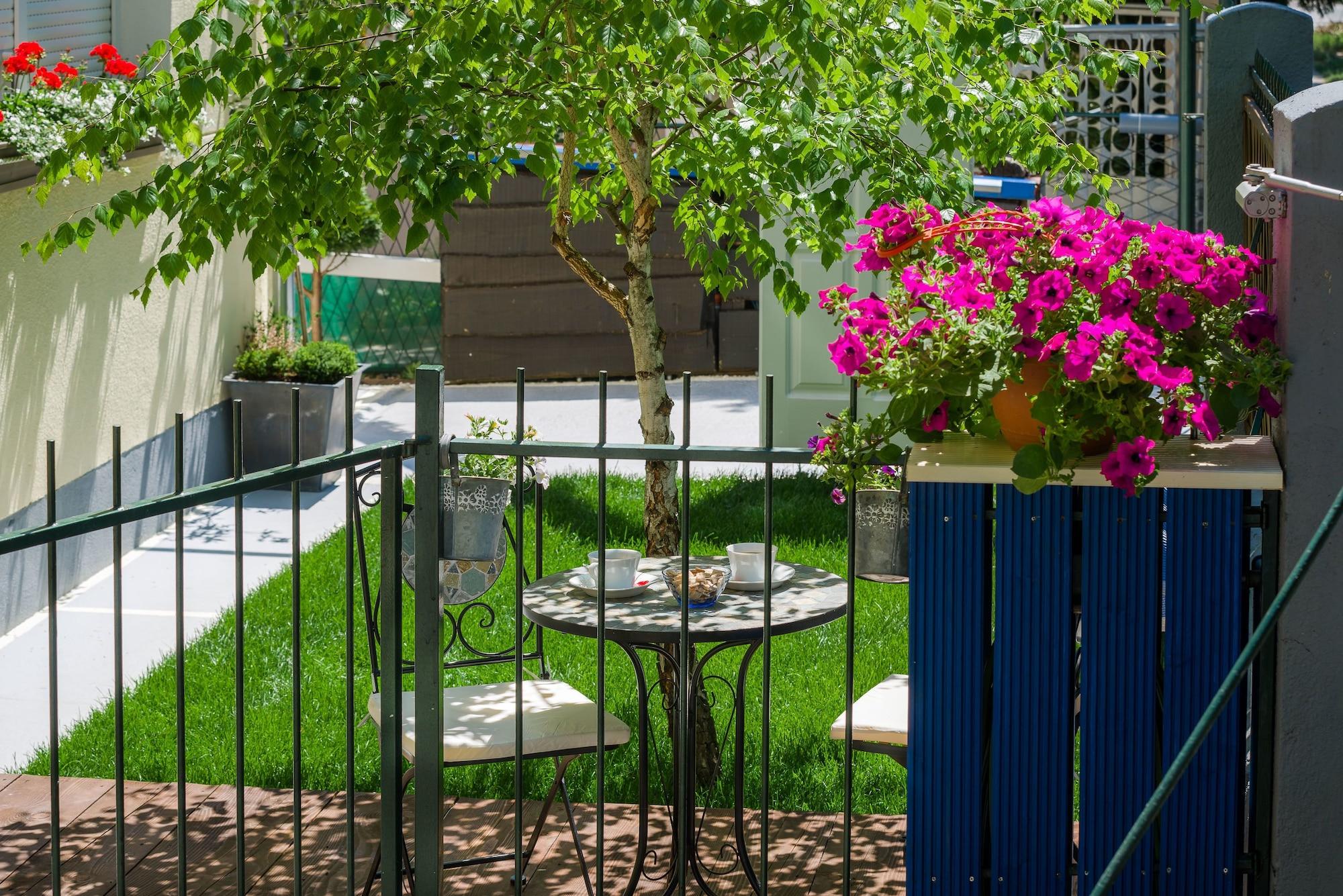 Anastasia Suites ซาเกร็บ ภายนอก รูปภาพ