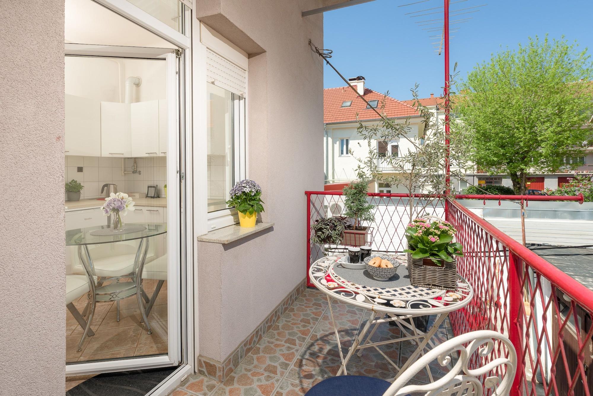 Anastasia Suites ซาเกร็บ ภายนอก รูปภาพ