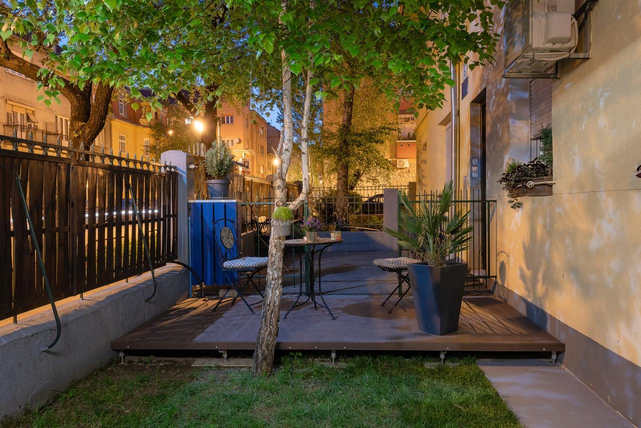 Anastasia Suites ซาเกร็บ ภายนอก รูปภาพ