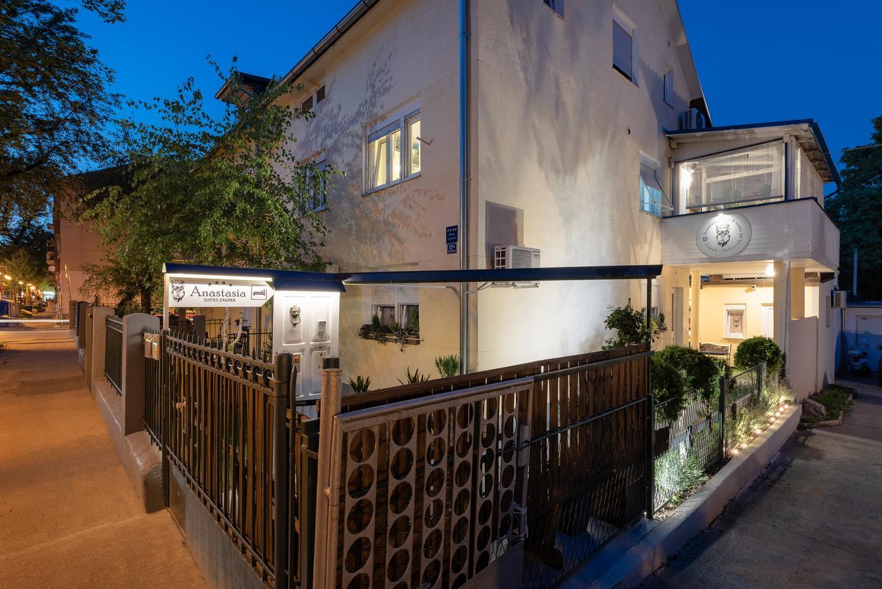 Anastasia Suites ซาเกร็บ ภายนอก รูปภาพ