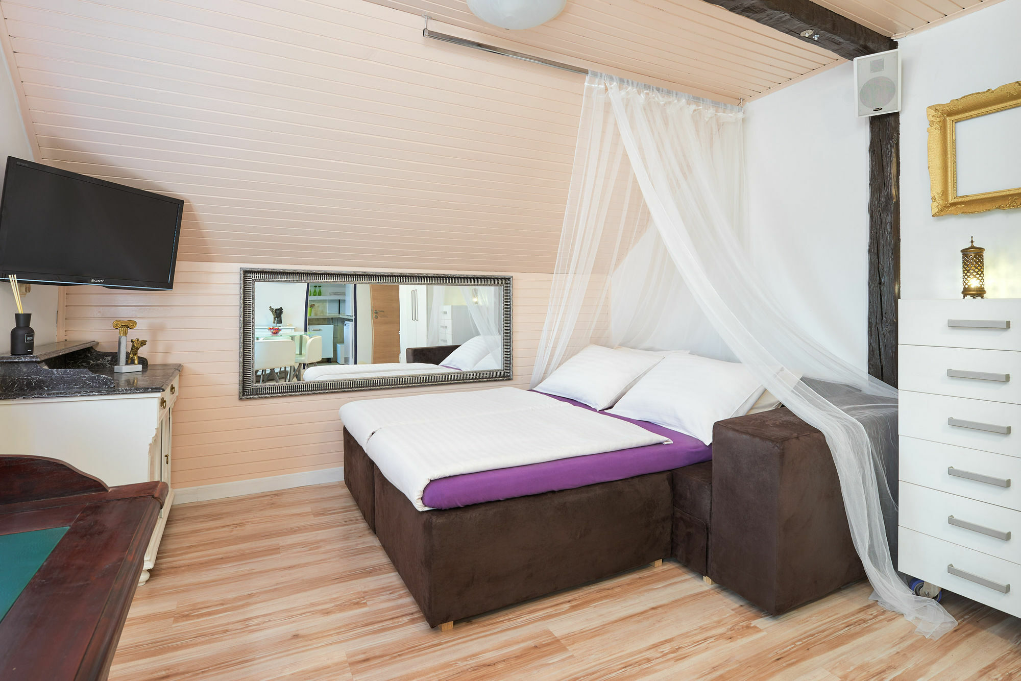 Anastasia Suites ซาเกร็บ ภายนอก รูปภาพ